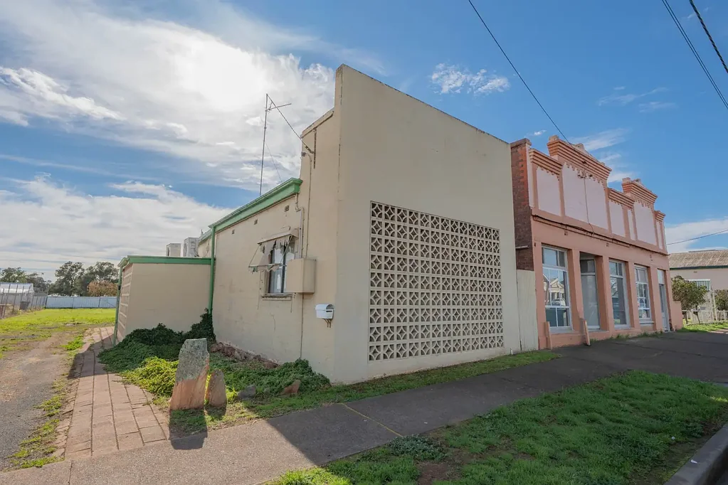 Wyalong 2房  Affordable Investment or First Home Opportunity in Prime Wyalong Location