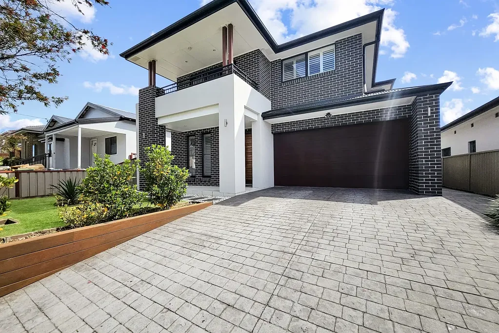 Desirable, luxurious and breath-taking, this fantastic haven is designed to provide abundant space and luxury living for a growing family.