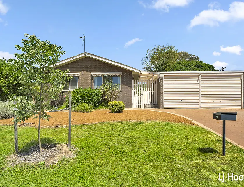 18 Hirschfeld Crescent, Macgregor, ACT 2615, 4 ਕਮਰੇ, 2 ਬਾਥਰੂਮ, House