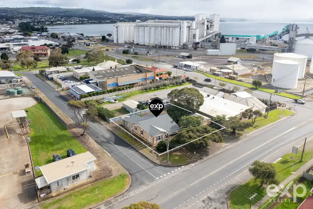 Port Lincoln 4Habitaciones A Port Lincoln Classic with Character, Space & Commercial Flexibility
