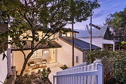 26 The Avenue, Balmain East