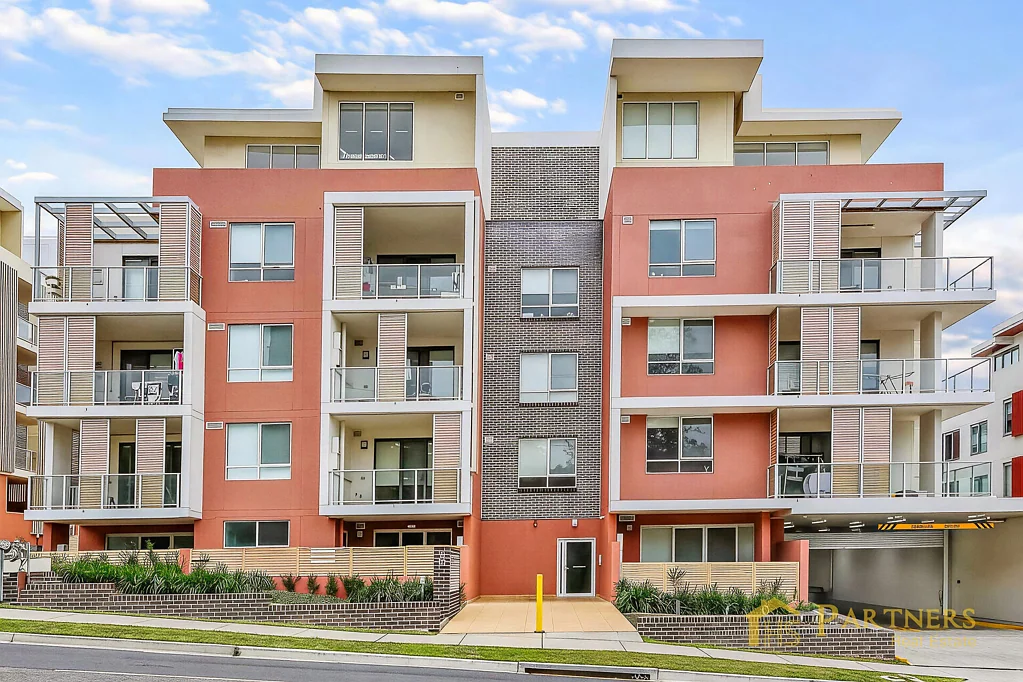 Epping 2房 带私人娱乐庭院的底层便利公寓 Ground-Floor Ease with a Private Entertainer's Courtyard