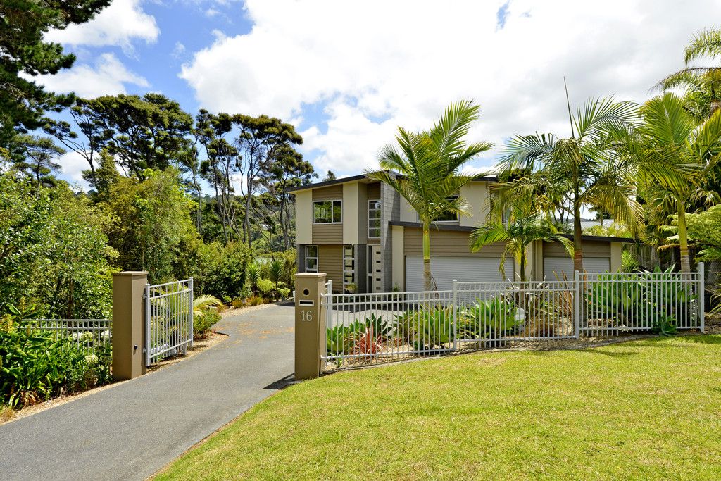 16 Oscar Road, Greenhithe, Auckland - North Shore, 4房, 2浴