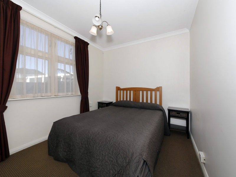 15/3 Aro Street, Aro Valley, Wellington, 2 rūma, 1 rūma horoi