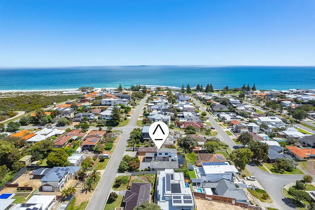 43 King Albert Road, Trigg, WA 6029