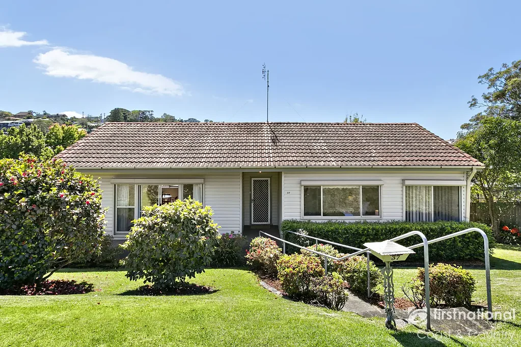 Kiama 2Kwarto Timed Auction - Ends November 10th, 4pm 
Mid-Century Cottage