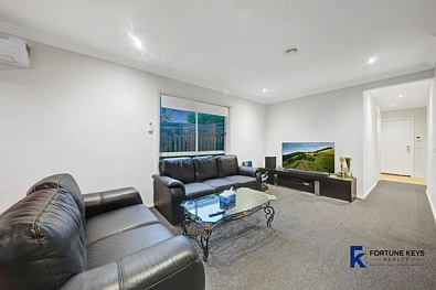 4 Ruby Place, Werribee, VIC 3030, 3房, 1浴, House