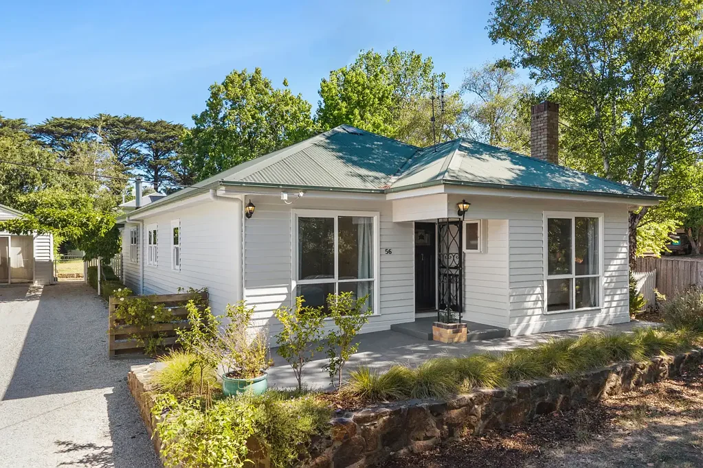 56 Urquhart Street, Woodend, VIC 3442