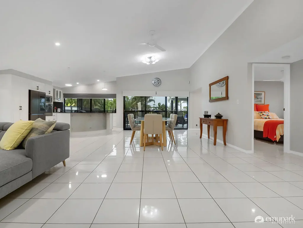 83 Monaco Drive, Zilzie, QLD 4710