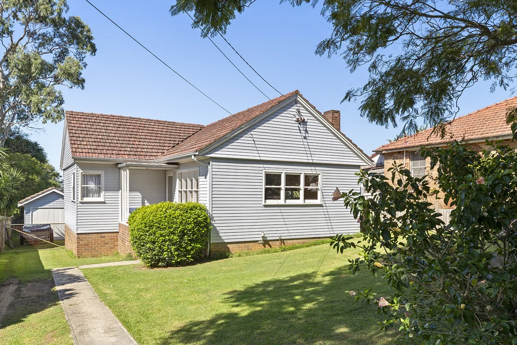 26 Clontarf Street, Seaforth, NSW 2092