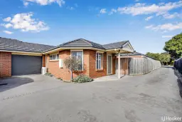 2/82 Barries Road, Melton