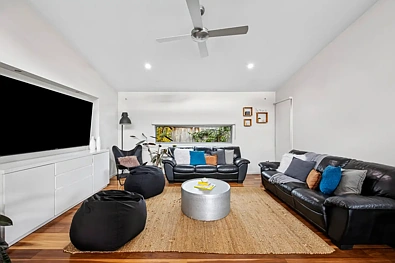21 Camp Road, Anglesea, VIC 3230, 3 Bedrooms, 2 Bathrooms, House