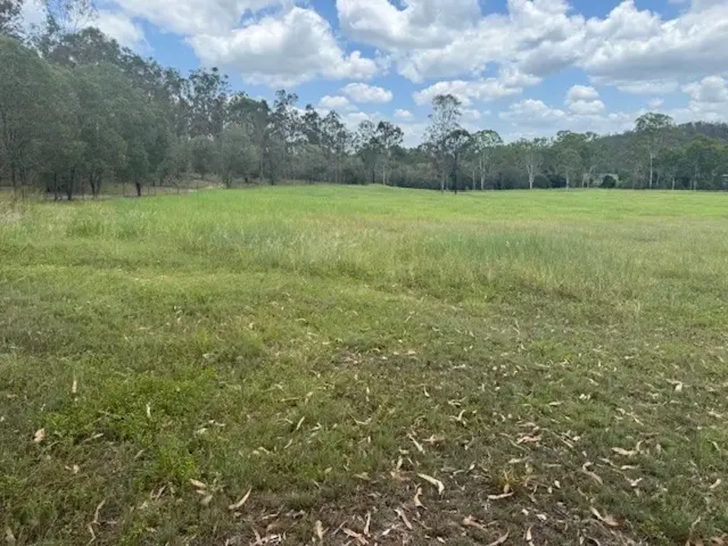 Delan Beautiful Lot to Build your NEW HOME!!