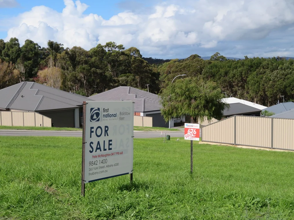 86 Greyhound Circle, Gledhow, WA 6330