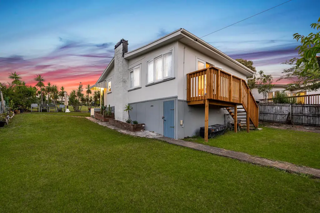 Henderson 2Kwarto Call Now! Book Your Viewing Today!