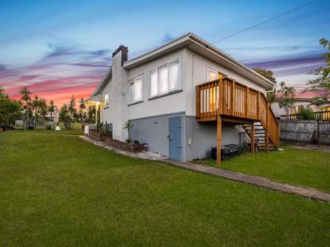 Henderson 2房  Call Now! Book Your Viewing Today!