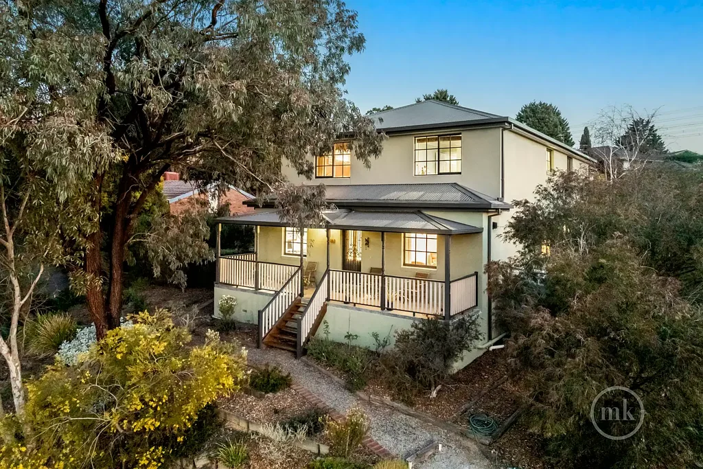 Diamond Creek 5 Bedroom An elegant family oasis
