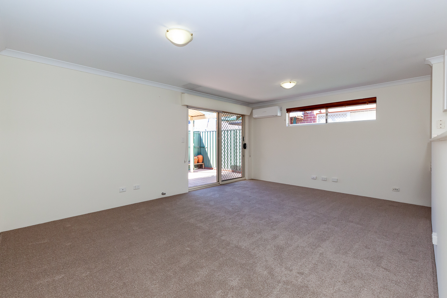 24 ARAGON CT, ARMADALE WA 6112, 0 Kuwarto, 0 Banyo, House