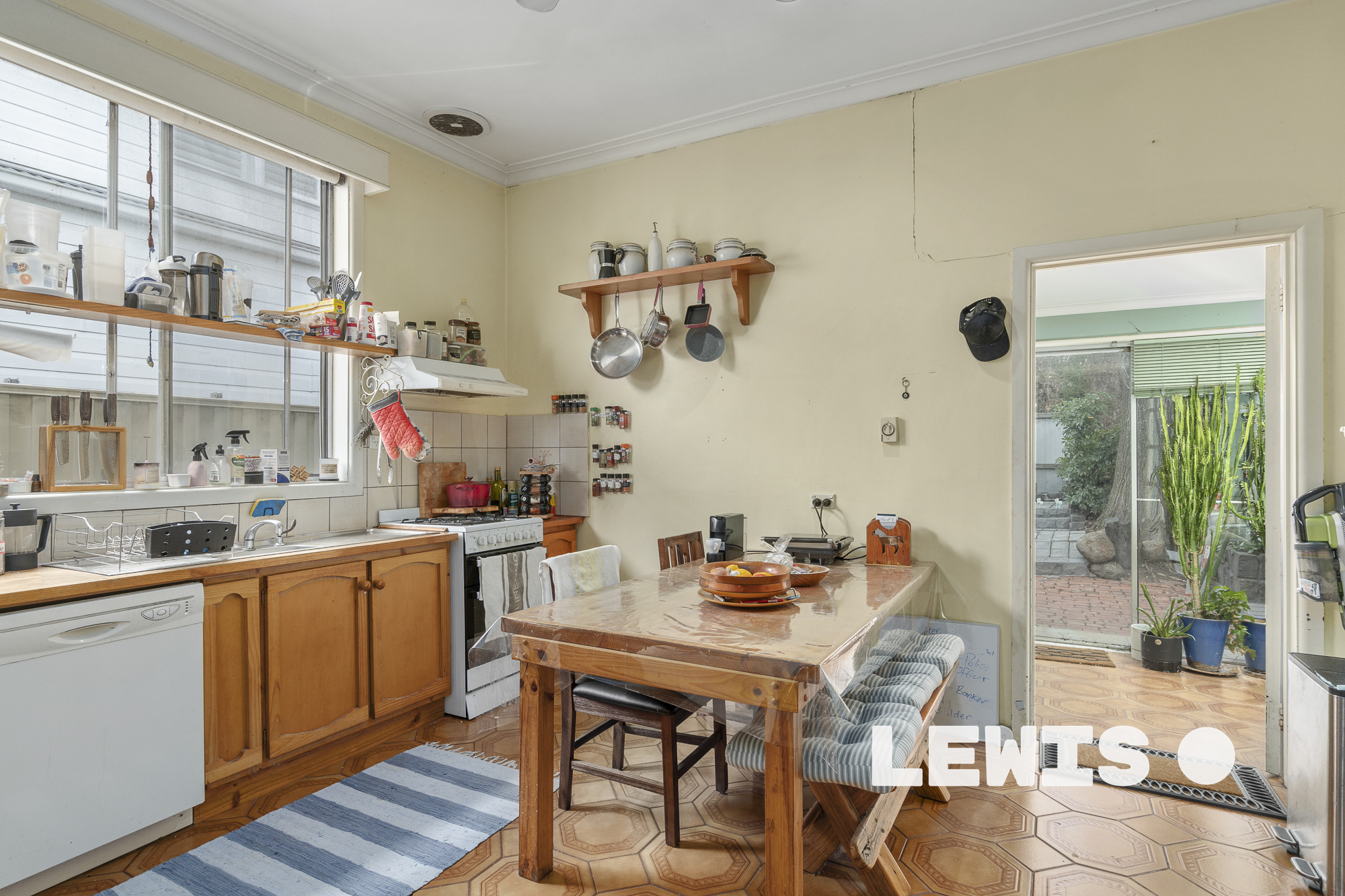 61 QUEEN ST, COBURG VIC 3058, 0 rūma, 0 rūma horoi, House