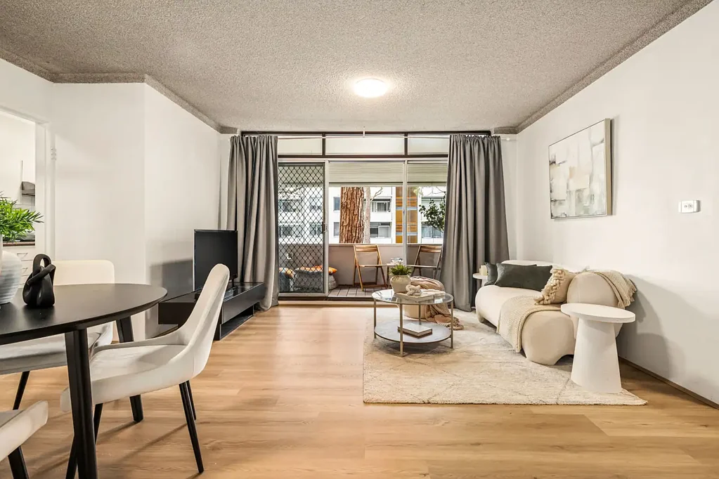 Croydon Park 2બેડરૂમ Generous apartment in a premium Croydon Park complex