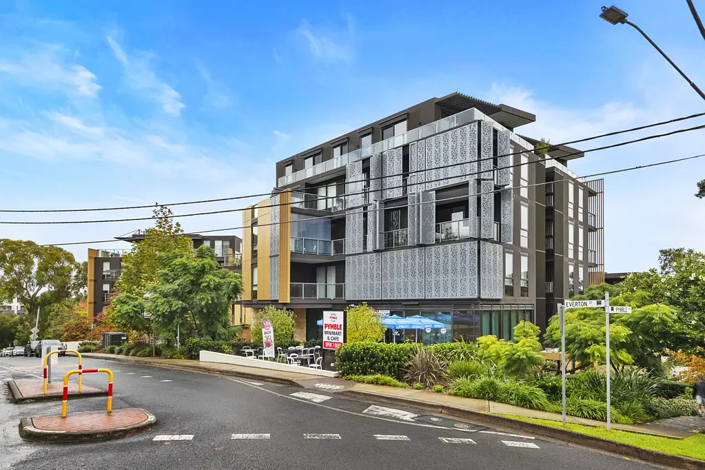Modern & Spacious 2-Bedroom Apartment | Prime Upper North Shore Location
