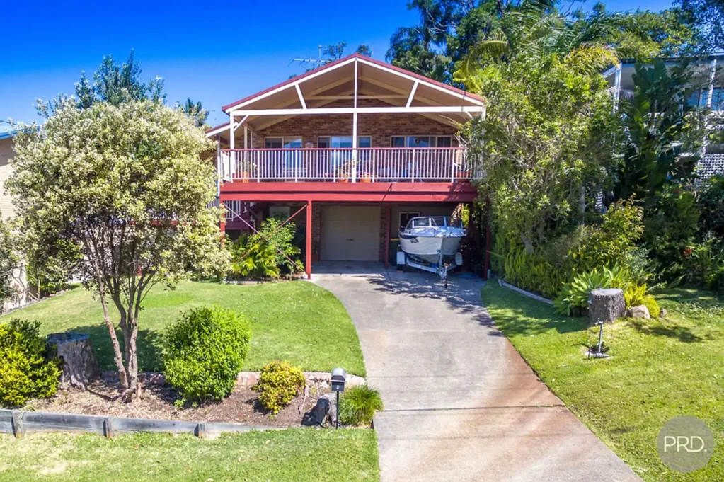 9 Fern Avenue, Soldiers Point, NSW 2317