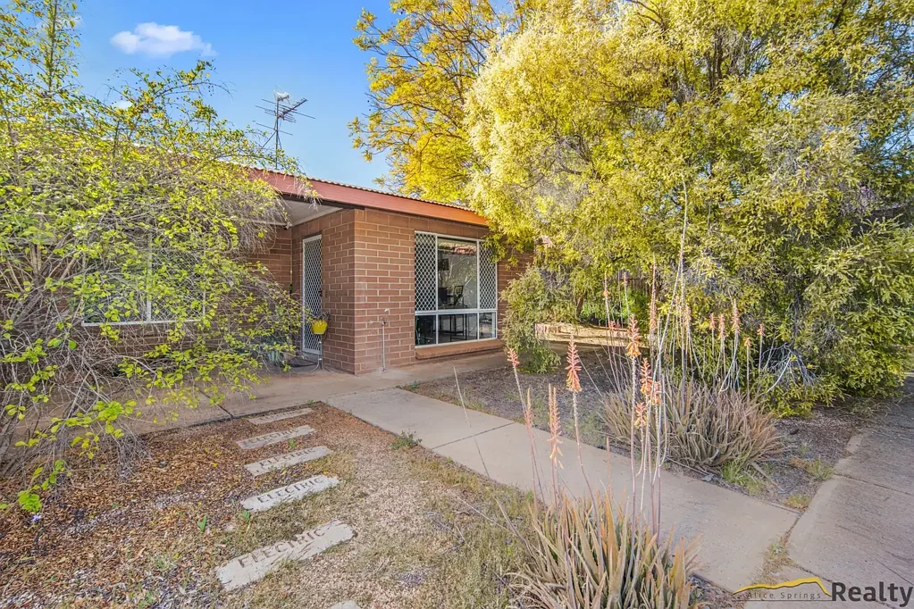 4/1 Cycad Place, Sadadeen, NT 870