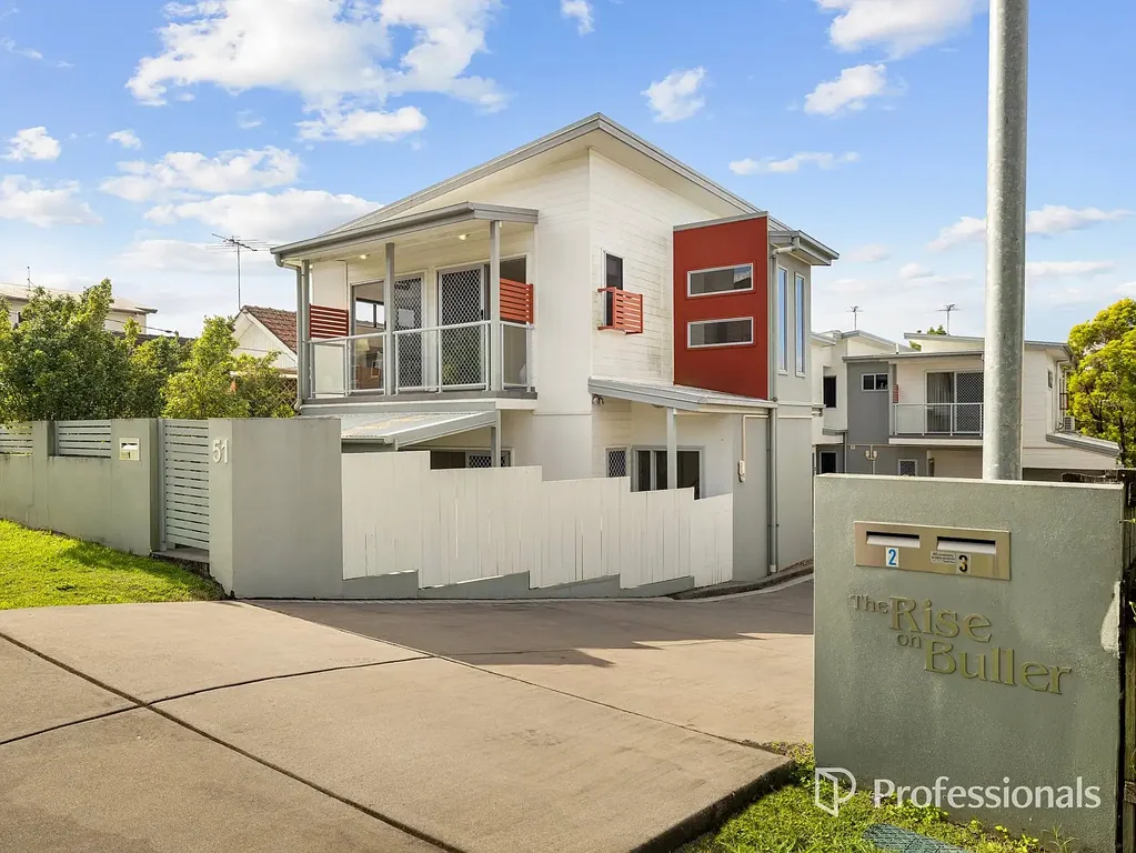 Everton Park 3Zimmer Stylish and Stand Alone, Low Maintenance Living in a Prime Everton Park Position