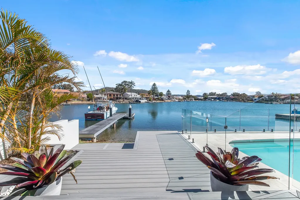 32 Helmsman Blvd, St Huberts Island, NSW 2257
