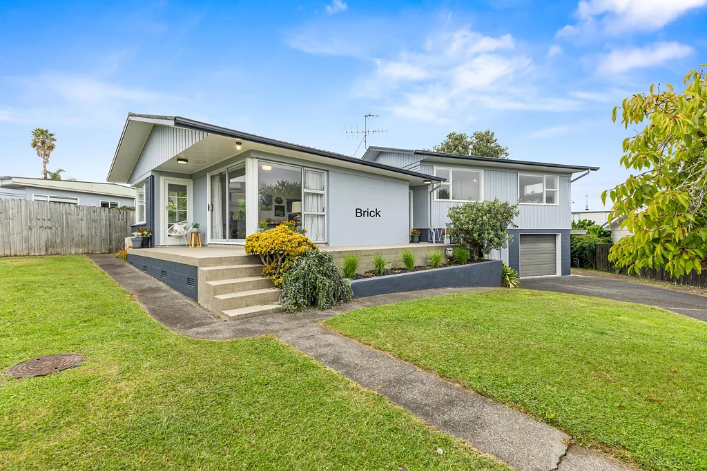 9 Roadley Avenue, Sunnyhills, Manukau City, Auckland