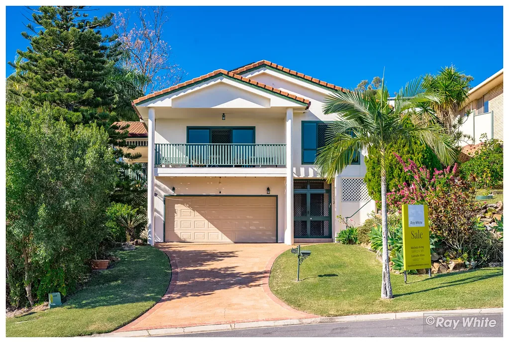 Frenchville 4침실 Elevated Family Living with Breathtaking Views