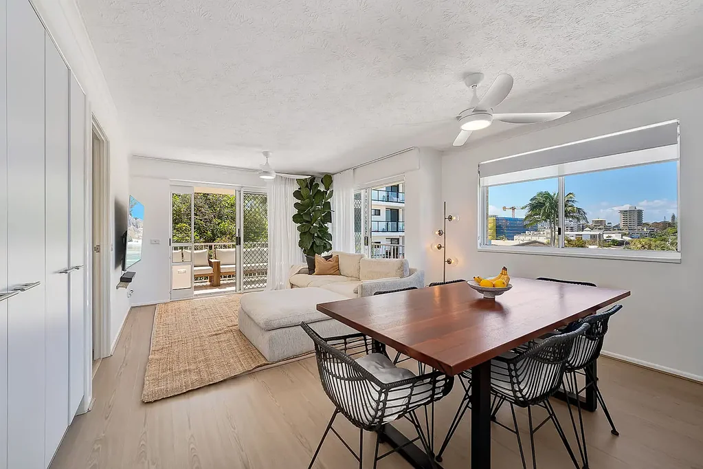 4/13 Arthur Street, Kings Beach, QLD 4551