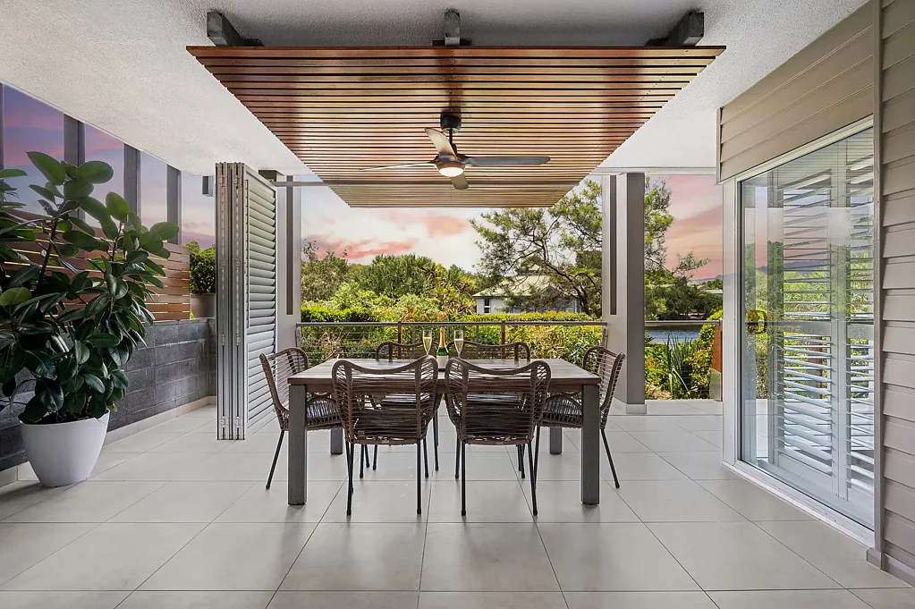 Twin Waters 3房  Stylish 3-Bedroom Beachside Apartment Offering Premium Coastal Living