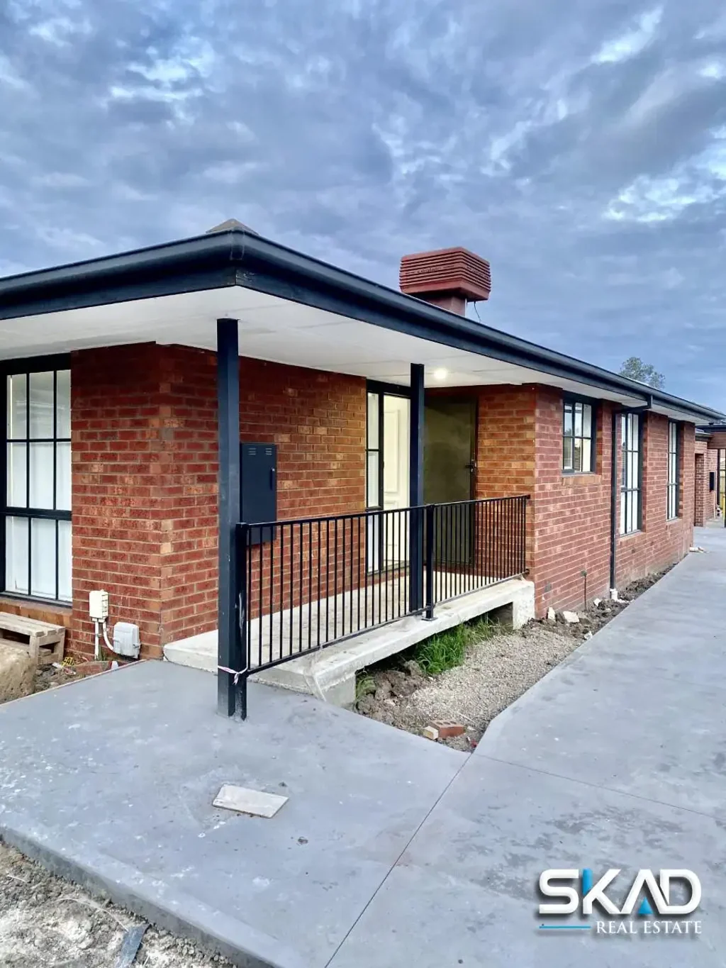Fully renovated & ready to move in