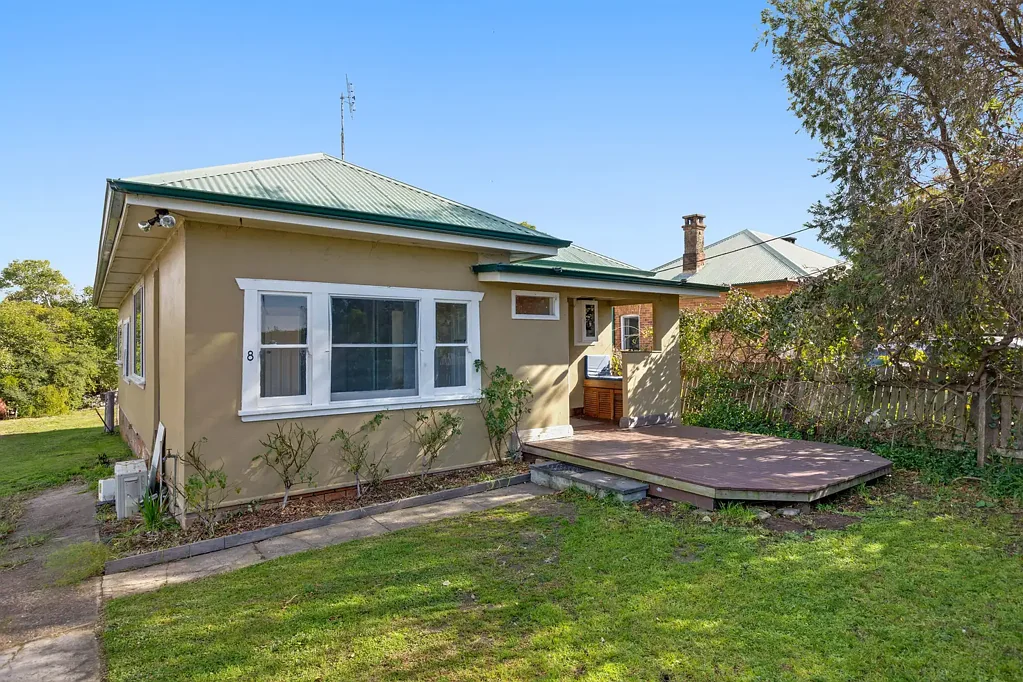 Spacious 4-Bedroom Family Home