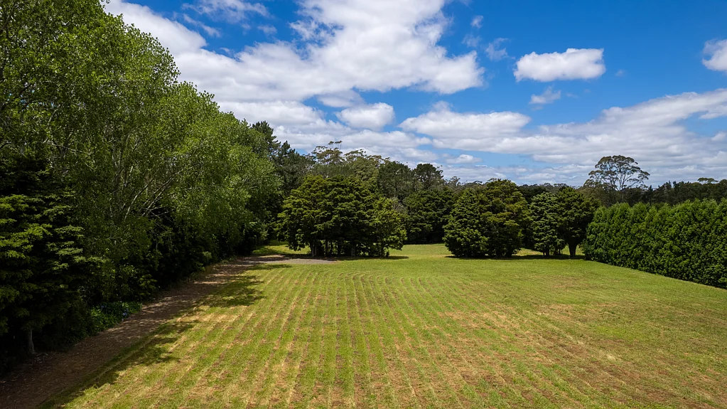 Kerikeri  Beautiful lifestyle land with large shed