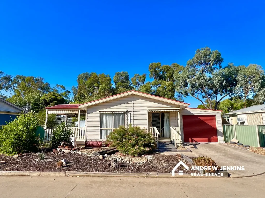 18 Murray Haven Dr, Tocumwal, NSW 2714