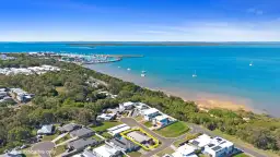 2 Oceanfront Court, Urangan