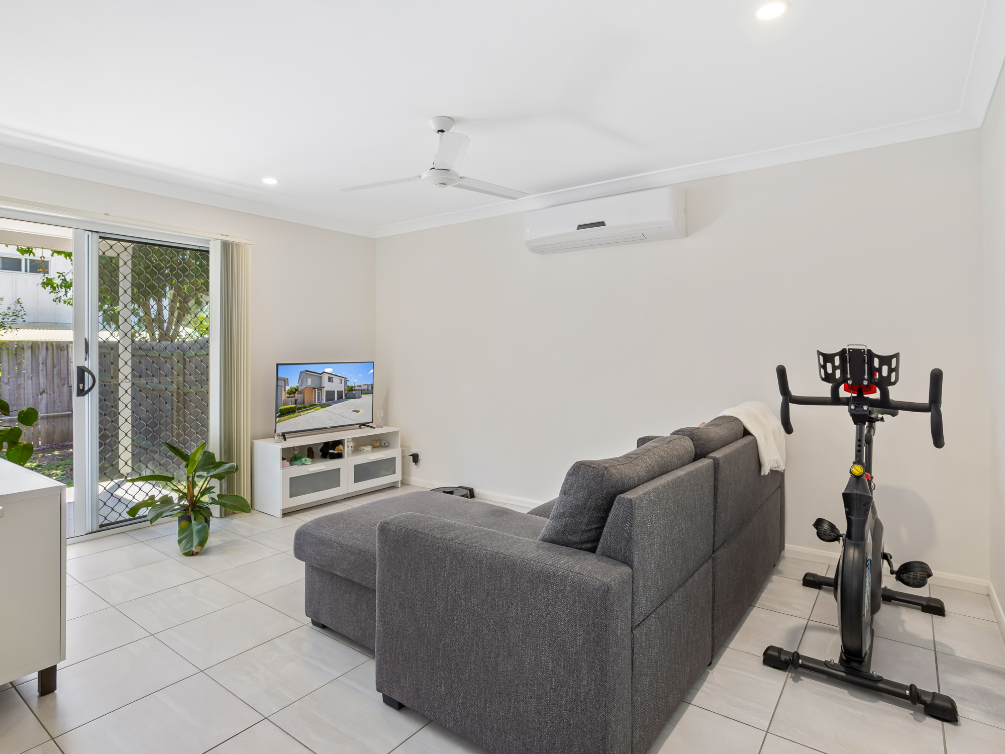 EMERALD PARK UNIT 37 10 EMERALD PL, BRIDGEMAN DOWNS QLD 4035, 0 Bedrooms, 0 Bathrooms, Townhouse