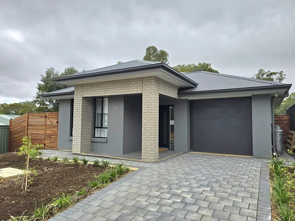Lyndoch 3ਬੈੱਡਰੂਮ Barossa Luxury Living – Brand New Designer Home with Heated Pool & Entertainer’s Appeal