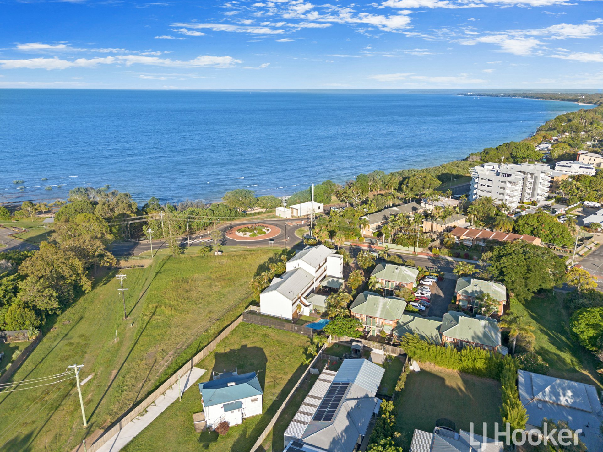 UNIT 1 3 BEACH RD, PIALBA QLD 4655, 0房, 0浴, Unit