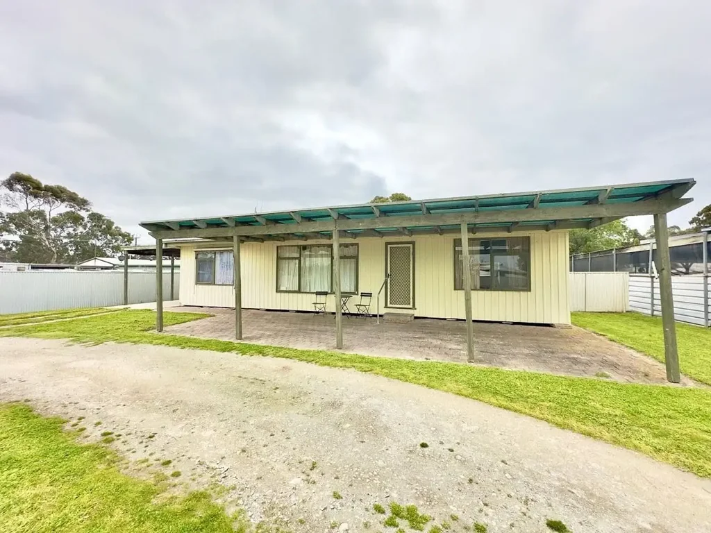 Bordertown 3房  Investor or First Home Buyer Alert - Low Maintenance Living on a Generous Block
