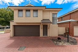 16A Stanton Road, Redcliffe