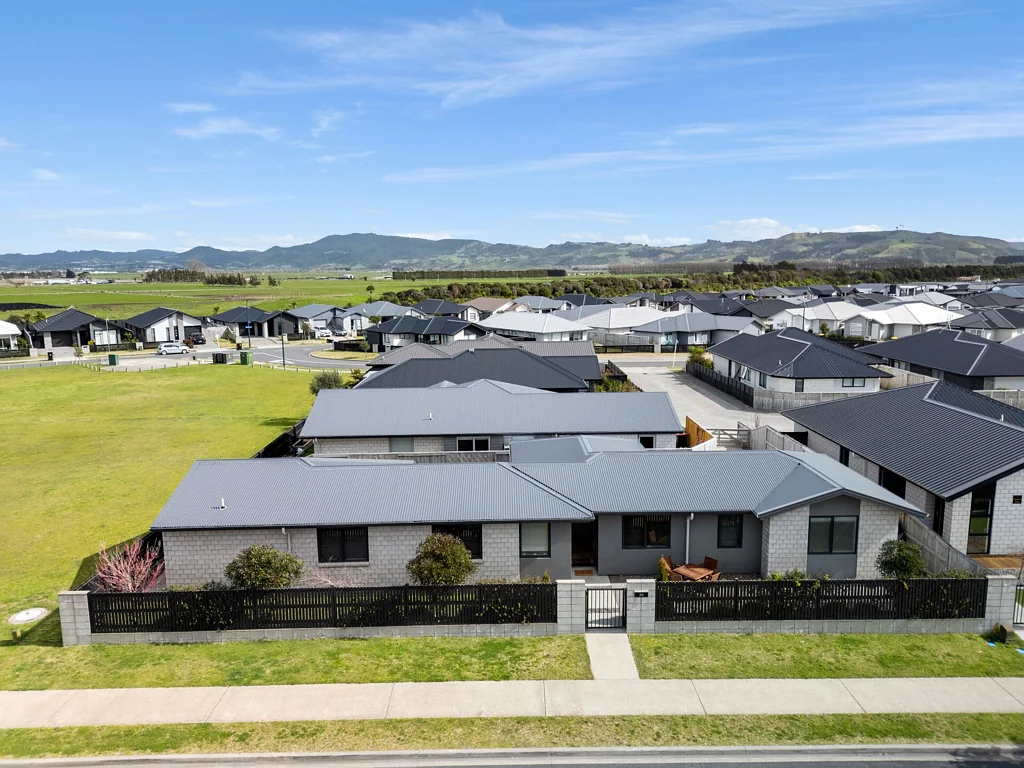 Papamoa 3 Bedroom Sitting Pretty