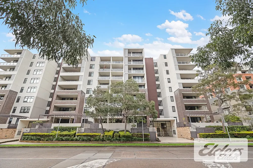Wentworth Point 2Habitaciones North-West Facing Apartment with Leafy Outlook and Dual Balconies