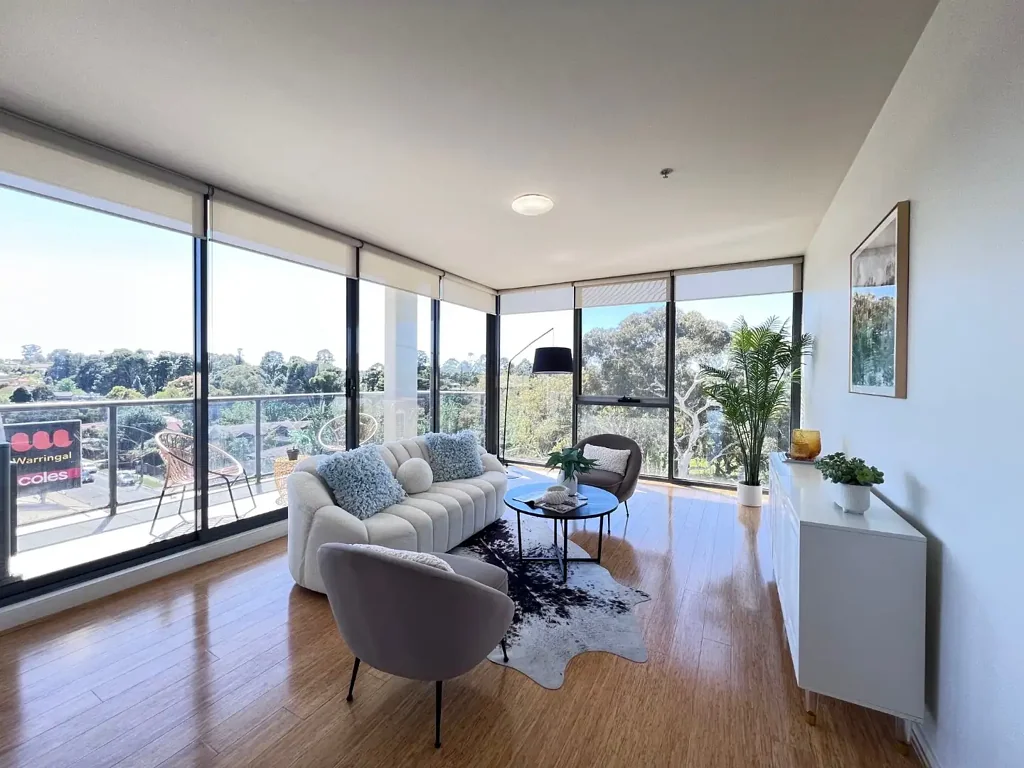 Heidelberg 2 Bedroom Spacious 2 bed 2 bath plus study 2 carpark, level 4
