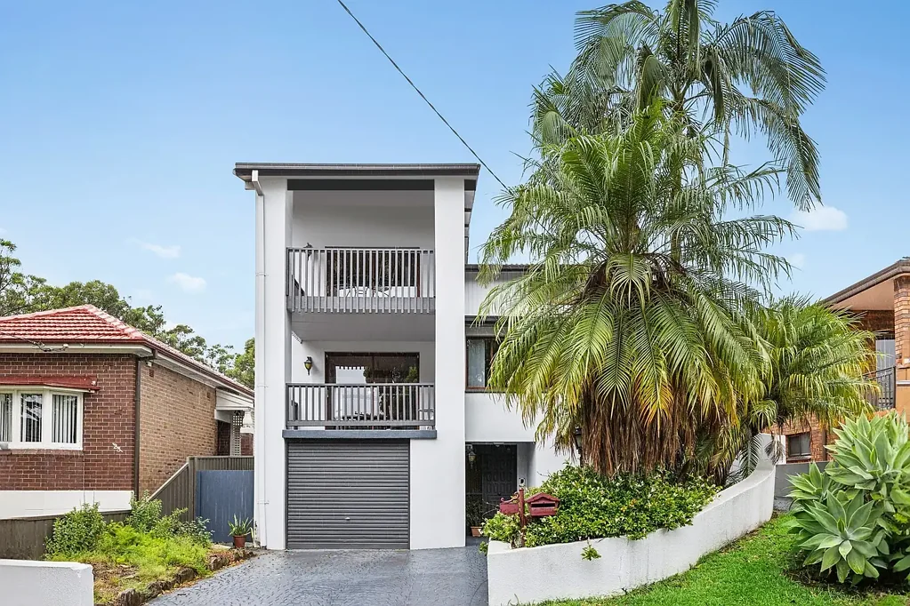 25 Louis Terrace, Hurstville, NSW 2220