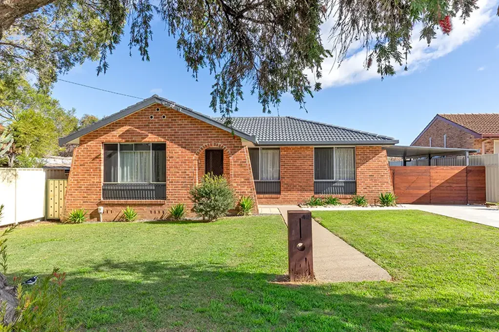 42 Quinn Street, Tamworth, NSW 2340