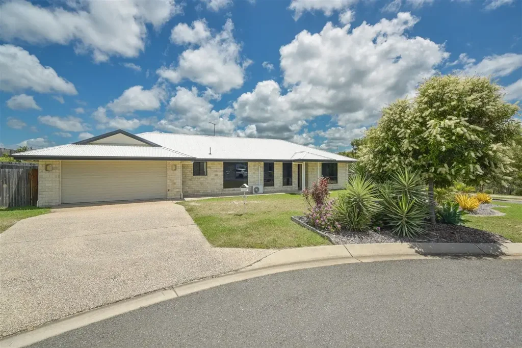 Kirkwood 4房  Calling all Investors! Solid Low-set home in Quiet Cul-de-sac!