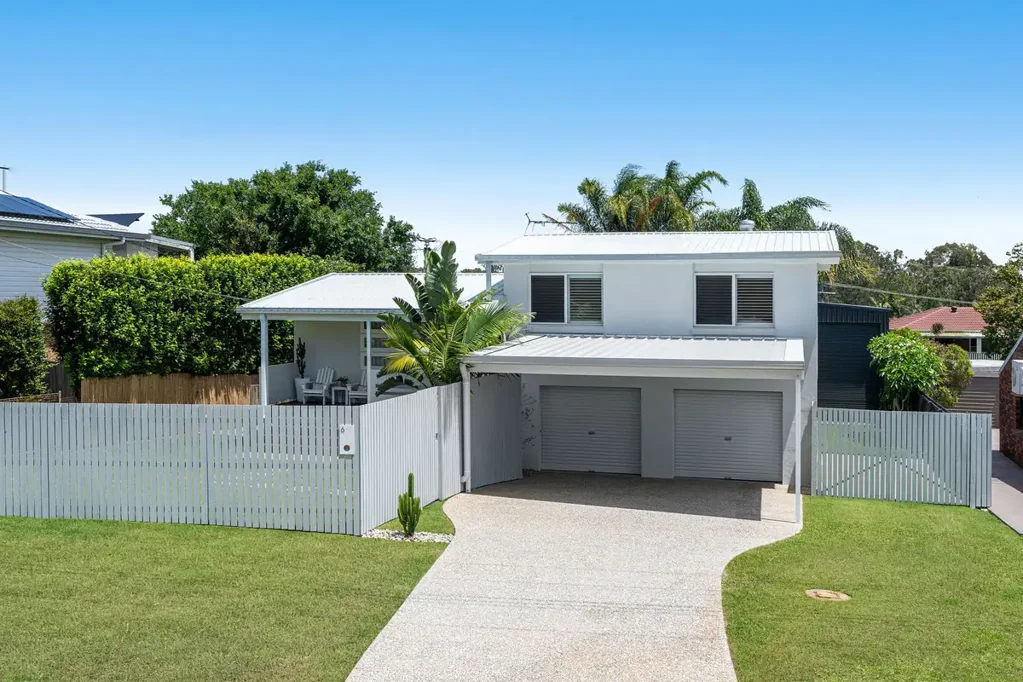 6 Manly Street, Birkdale, QLD 4159